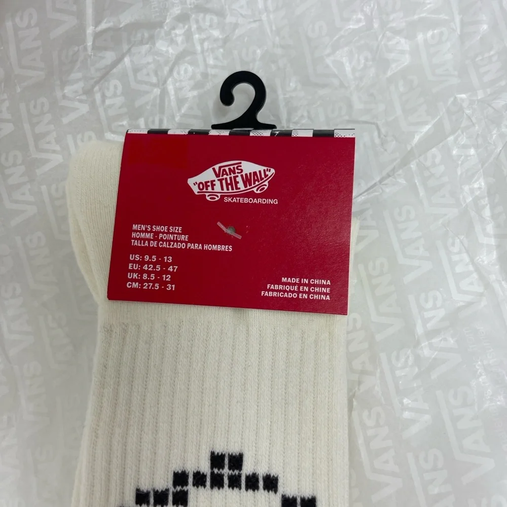 Vans Designer Logo Sport Skater Surfer Crew
Cut Socks 
Vans Skate Clay  (1 pair) - Picture 11 of 16